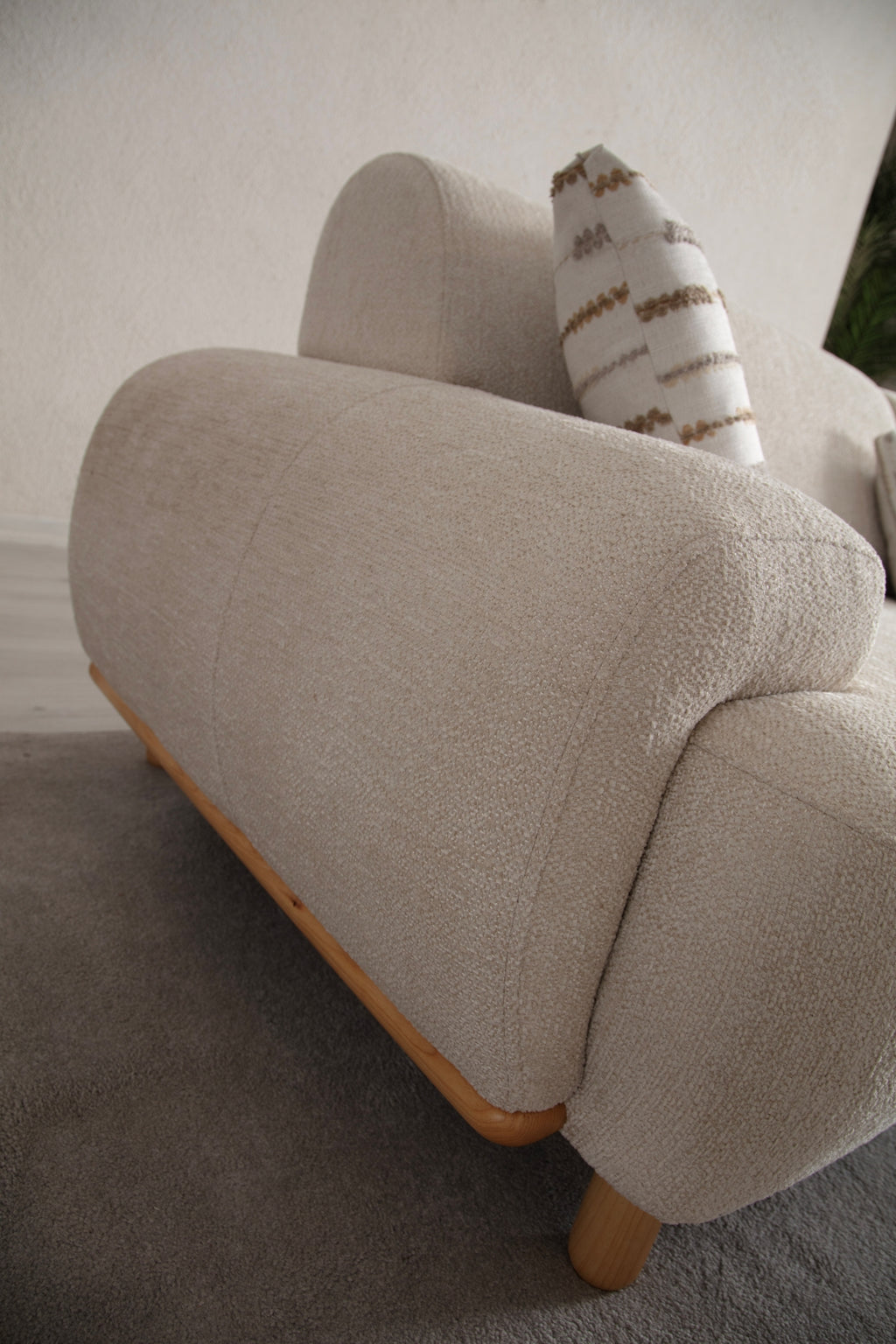 Pera Sofa Set